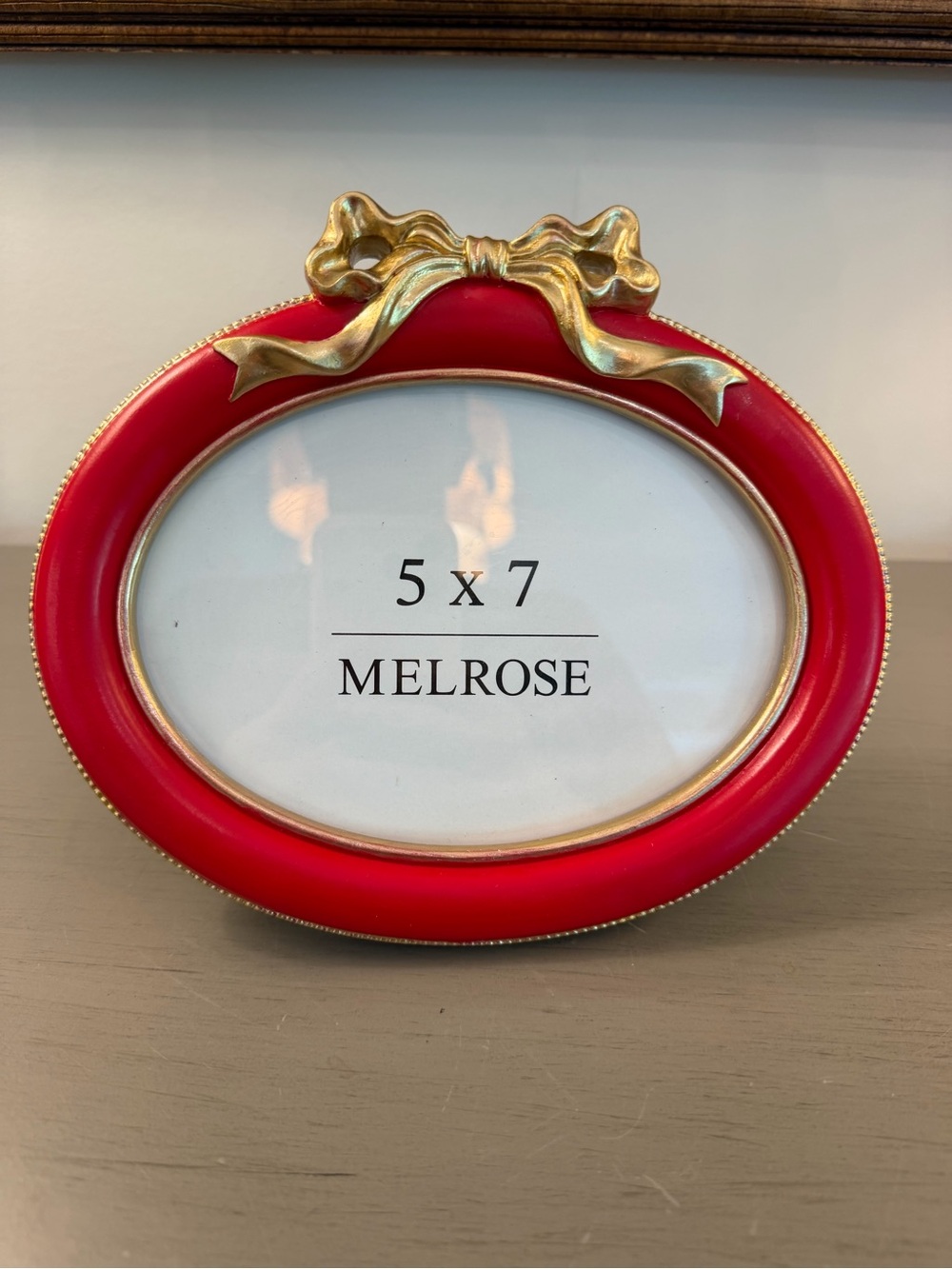 Melrose Red Oval Picture Frame Gold Resin Bow 5x7” Photo Christmas Holiday